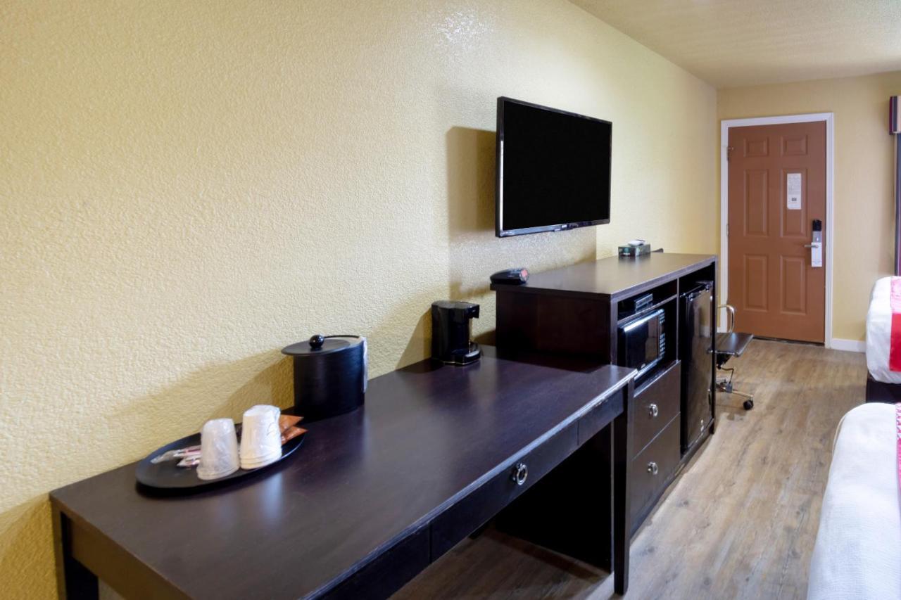 Woodridge Inn And Suites Miami Kültér fotó